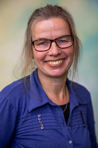 Karoline Bozelie is gz-psycholoog bij het Helen Dowling Instituut